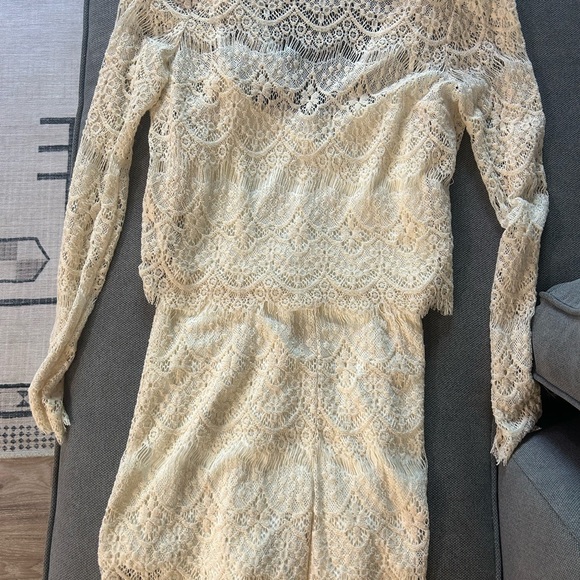 Saylor Cream Lace Romper - Picture 5 of 5